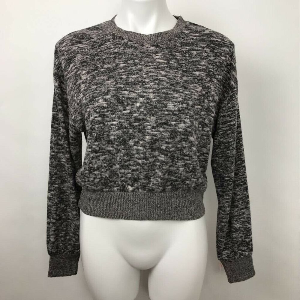 Colsie Cropped Sweater Gray Marled Crew Neck Sz M